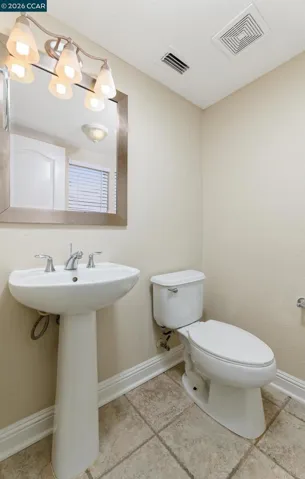 9569 Calibra Ln, Sacramento, California 95827