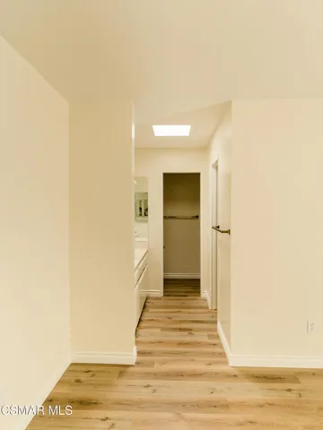 SM Master Bathroom Hallway