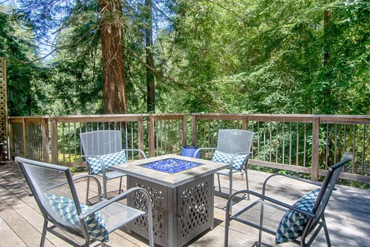 1004 Laurel Avenue, Felton, California 95018