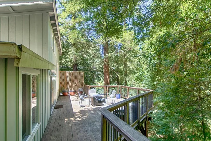 1004 Laurel Avenue, Felton, California 95018