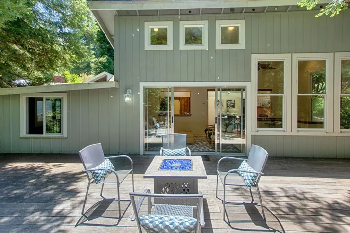 1004 Laurel Avenue, Felton, California 95018