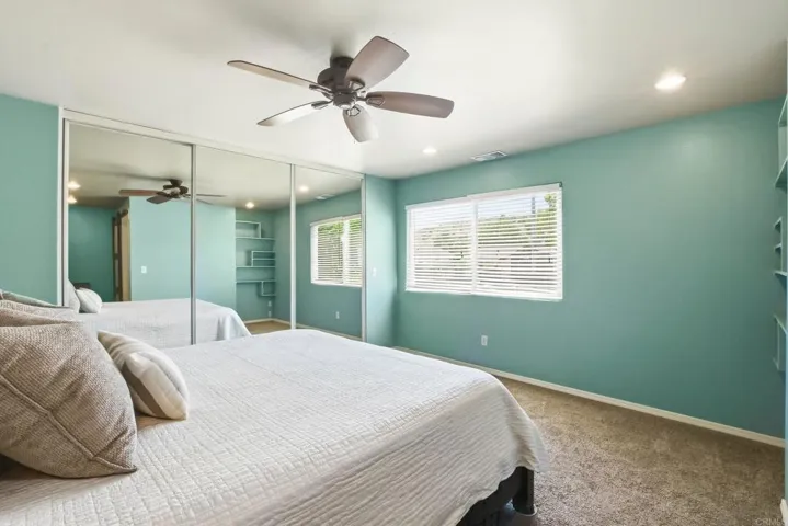 10029 Via Leslie, Santee, California 92071