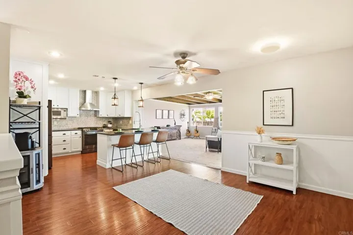 10029 Via Leslie, Santee, California 92071