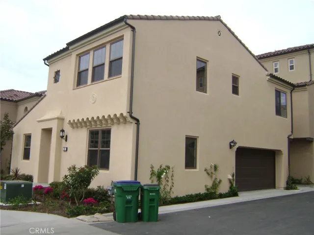 85 Painted Trellis 24, Irvine, California 92620
