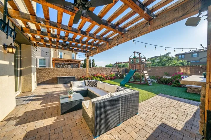 91 Baculo Street, Rancho Mission Viejo, California 92694