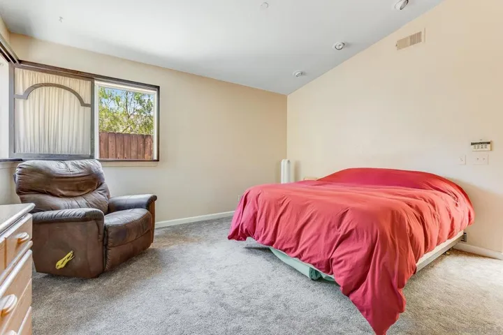 2020 N Nutmeg, Escondido, California 92026
