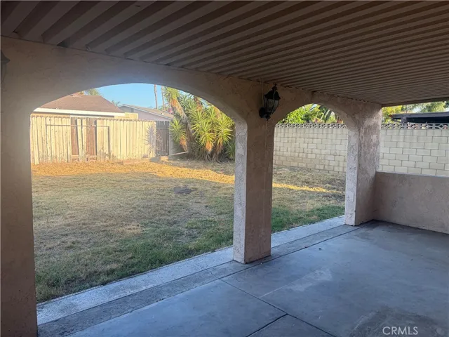 8636 Tamarind, Fontana, California 92335