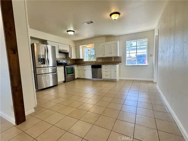 2581 E Gerard, Merced, California 95341 — photo 4