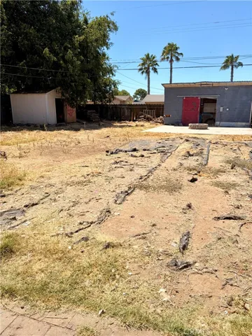 2581 E Gerard, Merced, California 95341
