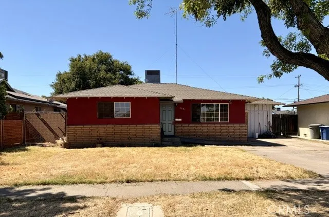 2581 E Gerard, Merced, California 95341