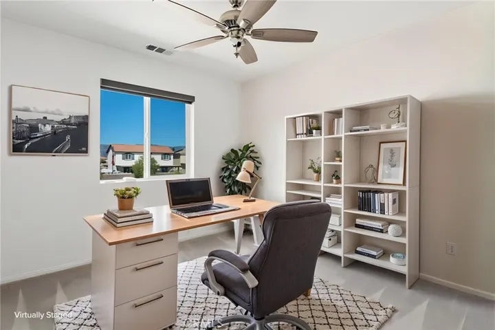 29271 Date Palm, Lake Elsinore, California 92530
