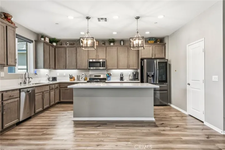 29271 Date Palm, Lake Elsinore, California 92530