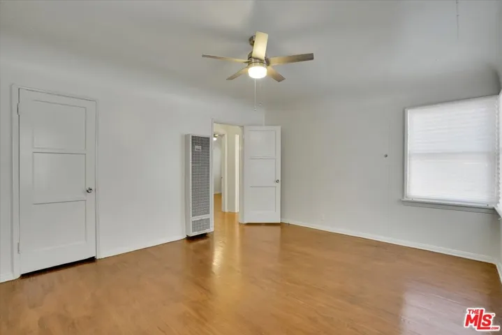 3800 Roxton Avenue, Los Angeles, California 90008