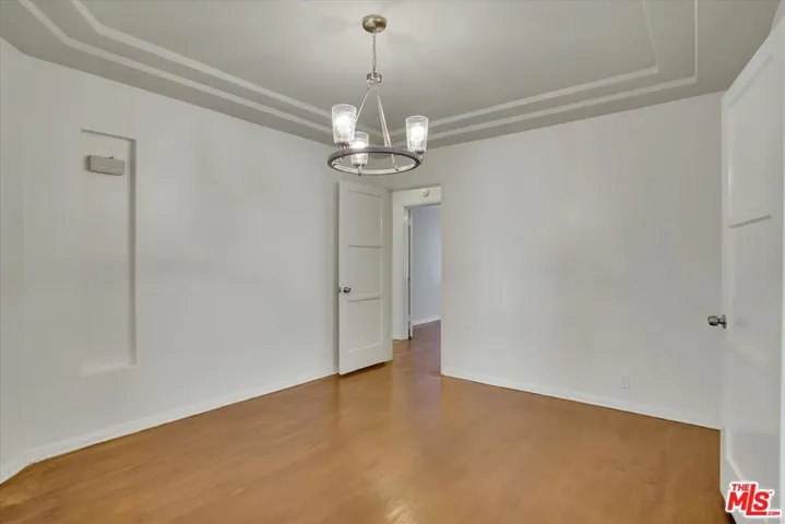 3800 Roxton Avenue, Los Angeles, California 90008