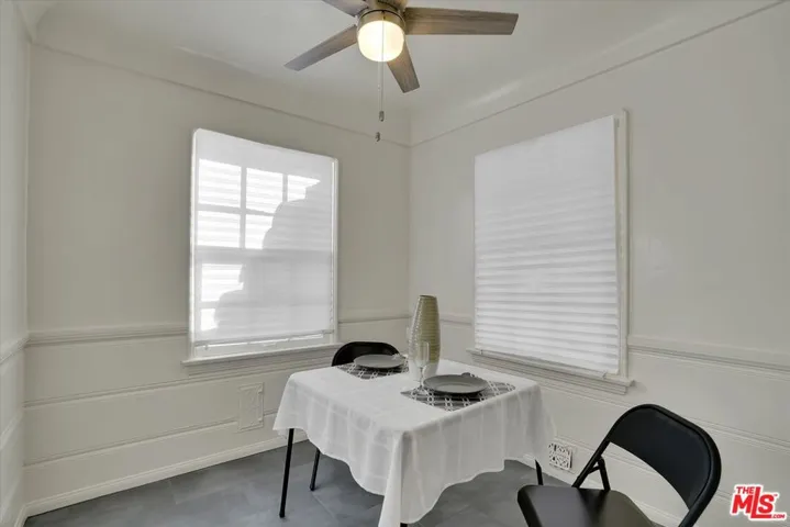 3800 Roxton Avenue, Los Angeles, California 90008