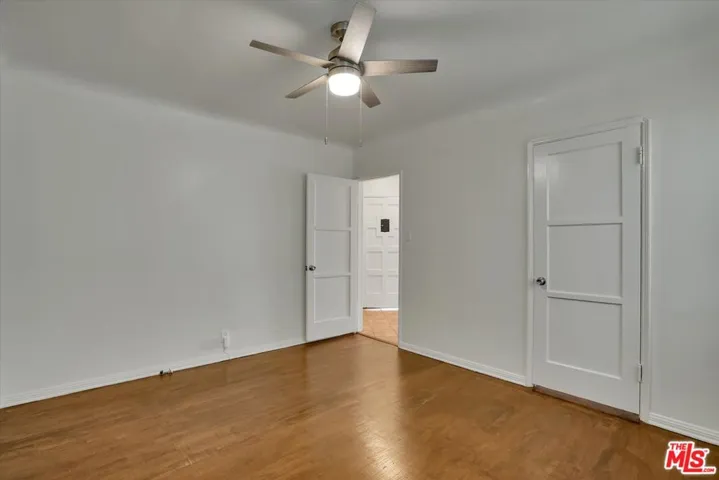 3800 Roxton Avenue, Los Angeles, California 90008
