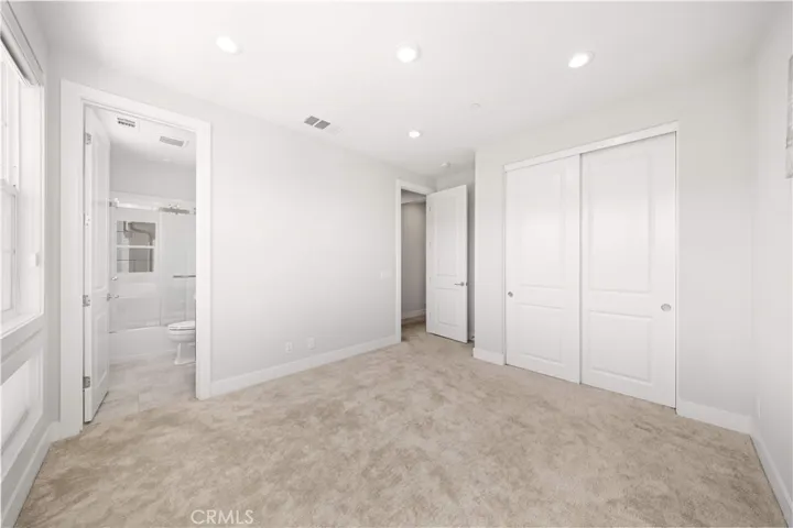 261 Burwood, Lake Forest, California 92630