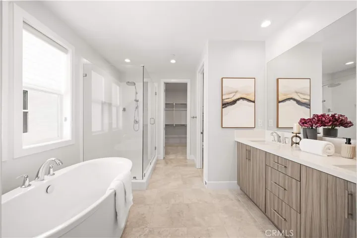 261 Burwood, Lake Forest, California 92630