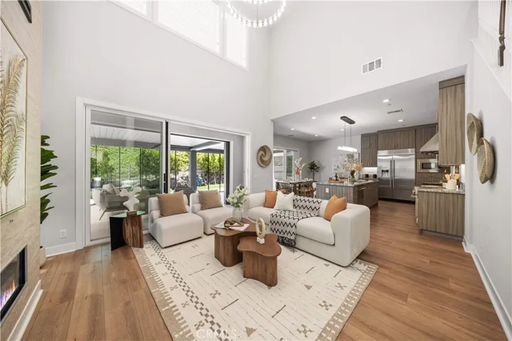 261 Burwood, Lake Forest, California 92630