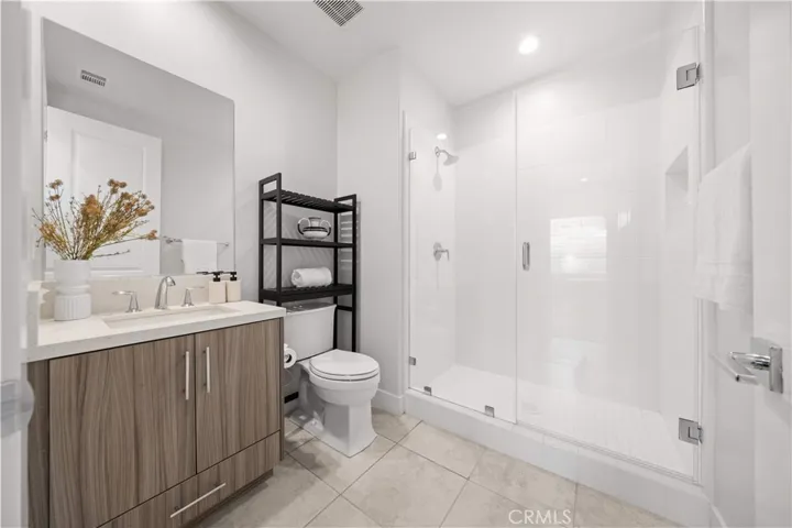 261 Burwood, Lake Forest, California 92630