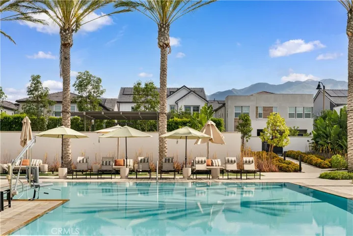 261 Burwood, Lake Forest, California 92630