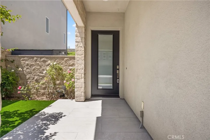 261 Burwood, Lake Forest, California 92630