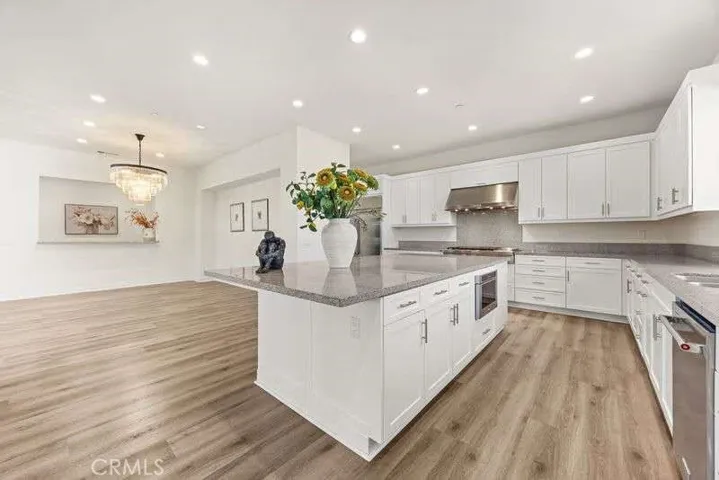5427 Heritage Oak, Lake Forest, California 92679