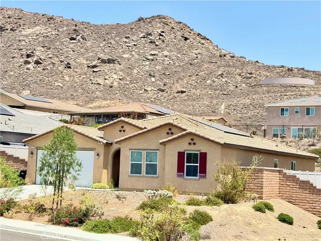 7410 Wagon Trail, Riverside, California 92507