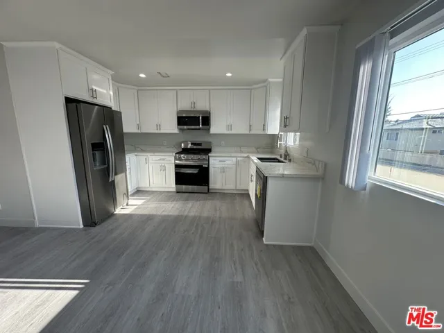 1145 S Holt Avenue 7, Los Angeles, California 90035
