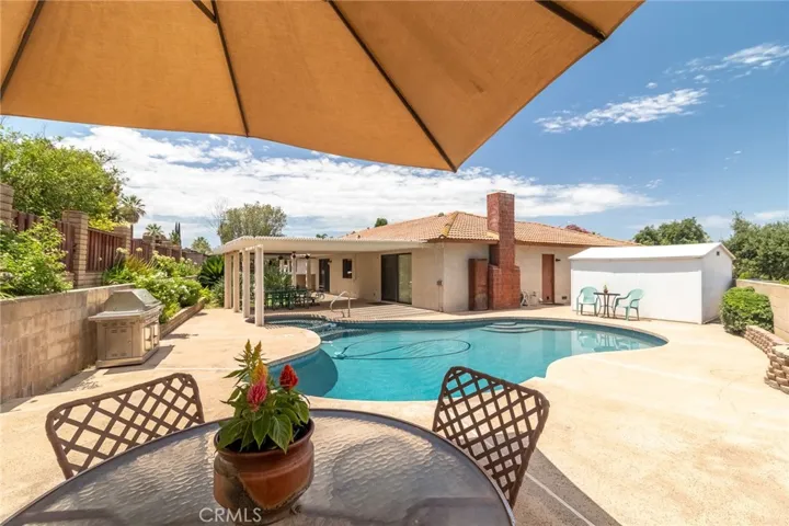 235 Pinewood Court, Redlands, California 92374 — photo 4