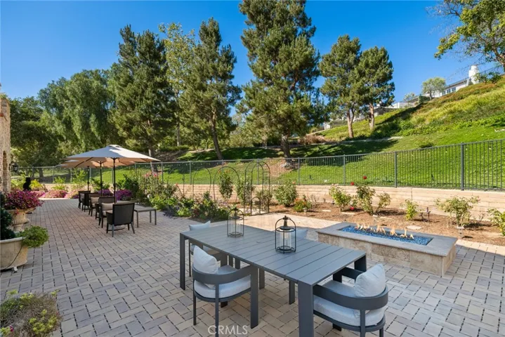 2 Ali Lane, Ladera Ranch, California 92694