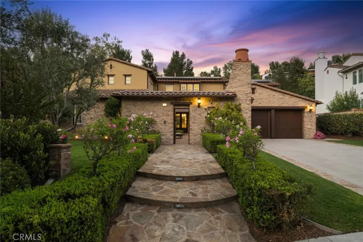Beautiful exterior leading into courtyard