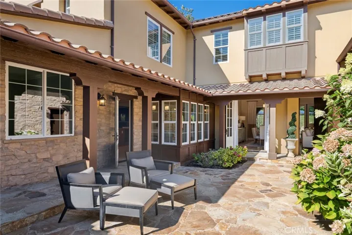 2 Ali Lane, Ladera Ranch, California 92694