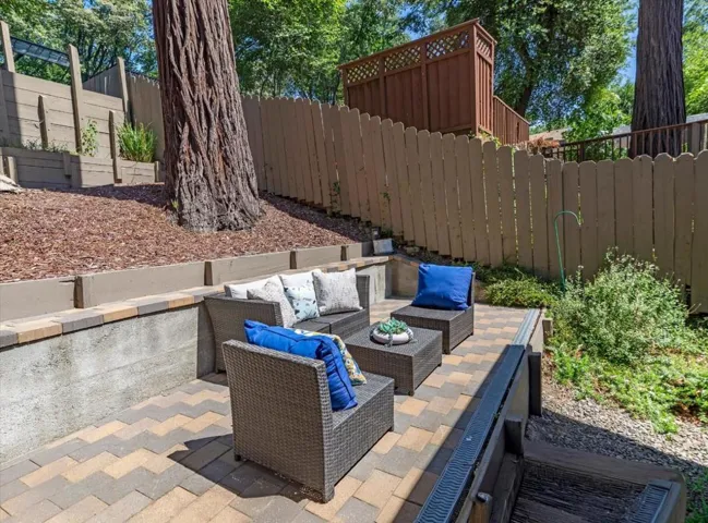 21590 Madrone Drive, Los Gatos, California 95033