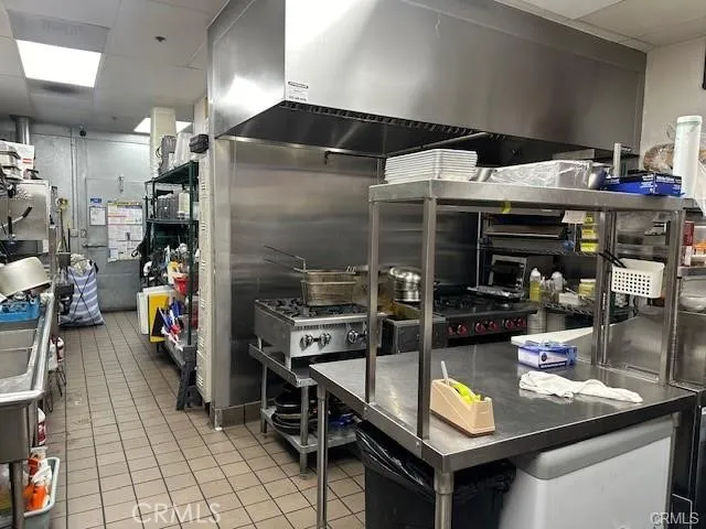 15682 Brookhurst A2, Westminster, California 92683