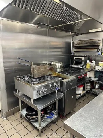 15682 Brookhurst A2, Westminster, California 92683
