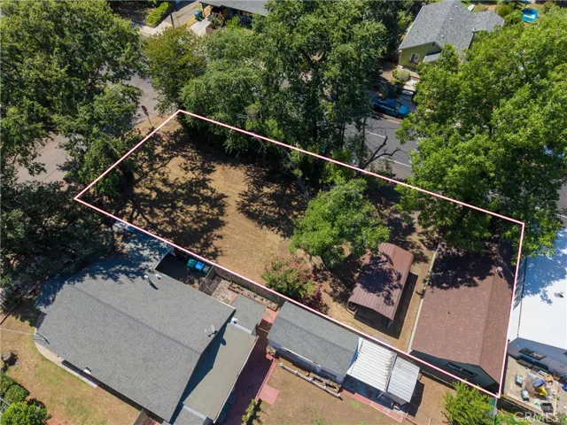 1087 E 9th Street, Chico, California 95928