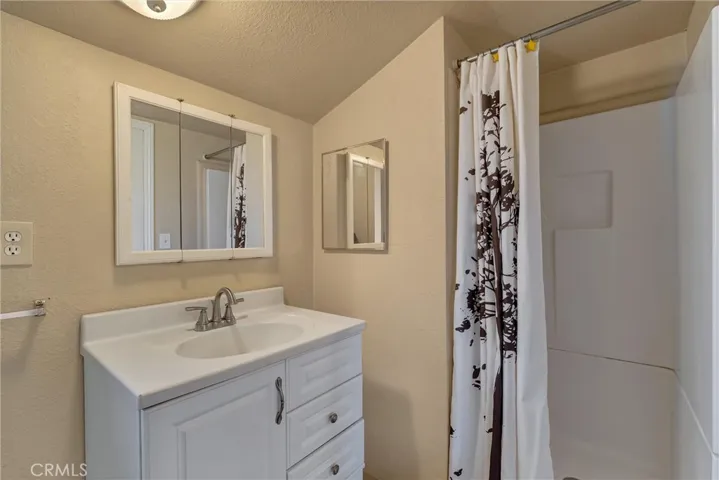 1087 E 9th Street, Chico, California 95928