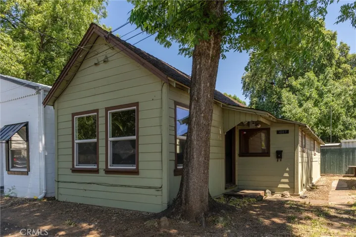 1087 E 9th Street, Chico, California 95928