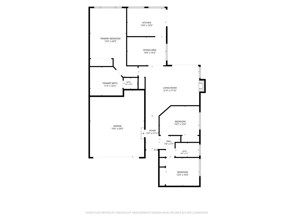 Floor plan providing a convenient overview of the home's layout and room configuration