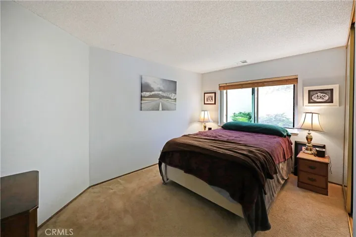 Guest bedroom 1