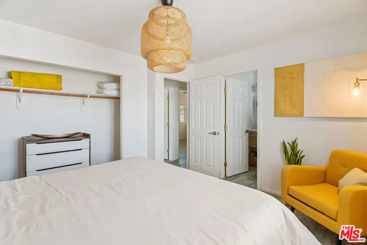 61602 La Jolla Drive, Joshua Tree, California 92252