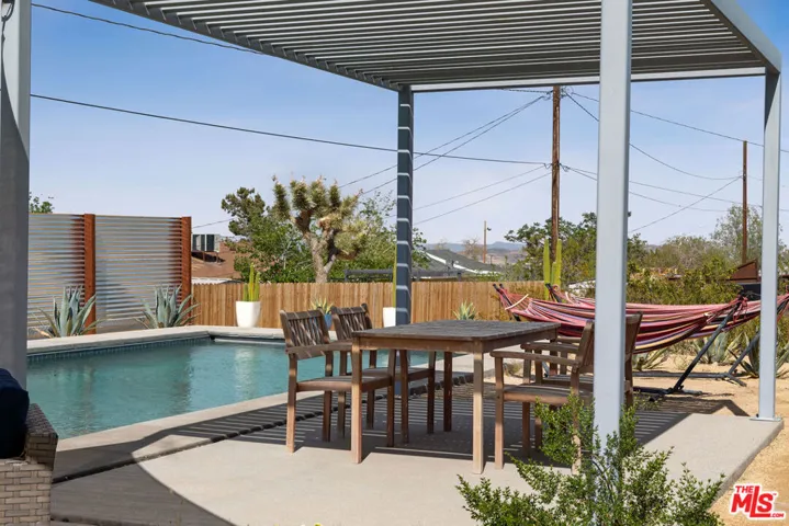 61602 La Jolla Drive, Joshua Tree, California 92252