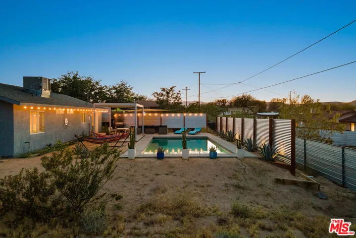 61602 La Jolla Drive, Joshua Tree, California 92252