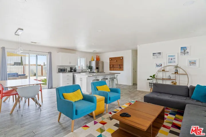 61602 La Jolla Drive, Joshua Tree, California 92252