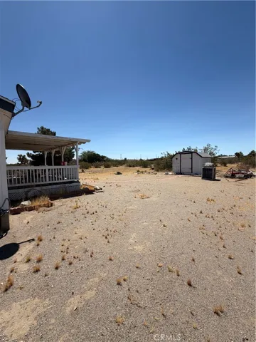 4821 Blue Grass, Phelan, California 92371