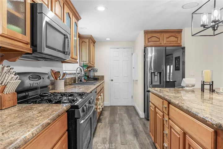 4766 Westside, La Verne, California 91750