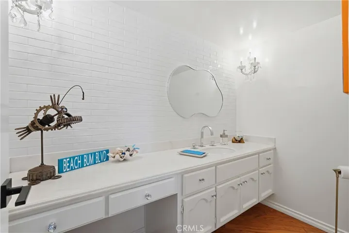 19225 Seabrook, Huntington Beach, California 92648
