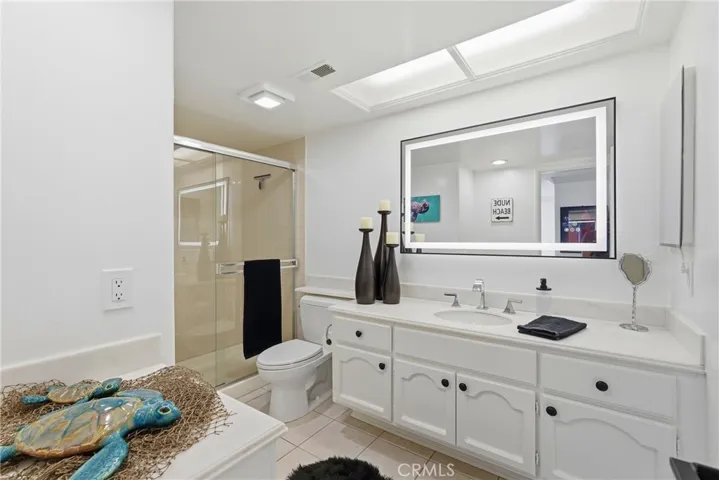 19225 Seabrook, Huntington Beach, California 92648
