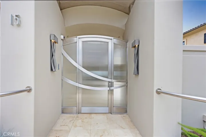 15 Goleta Point, Corona Del Mar, California 92625
